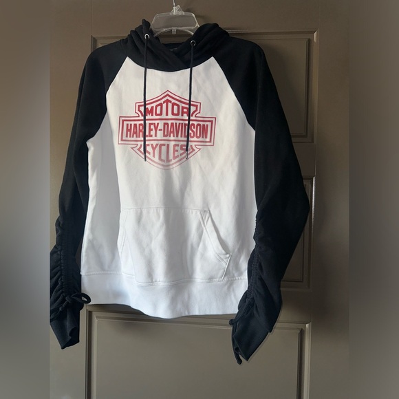 Harley-Davidson Tops - Harley-Davidson Black and White women’s Hoodie